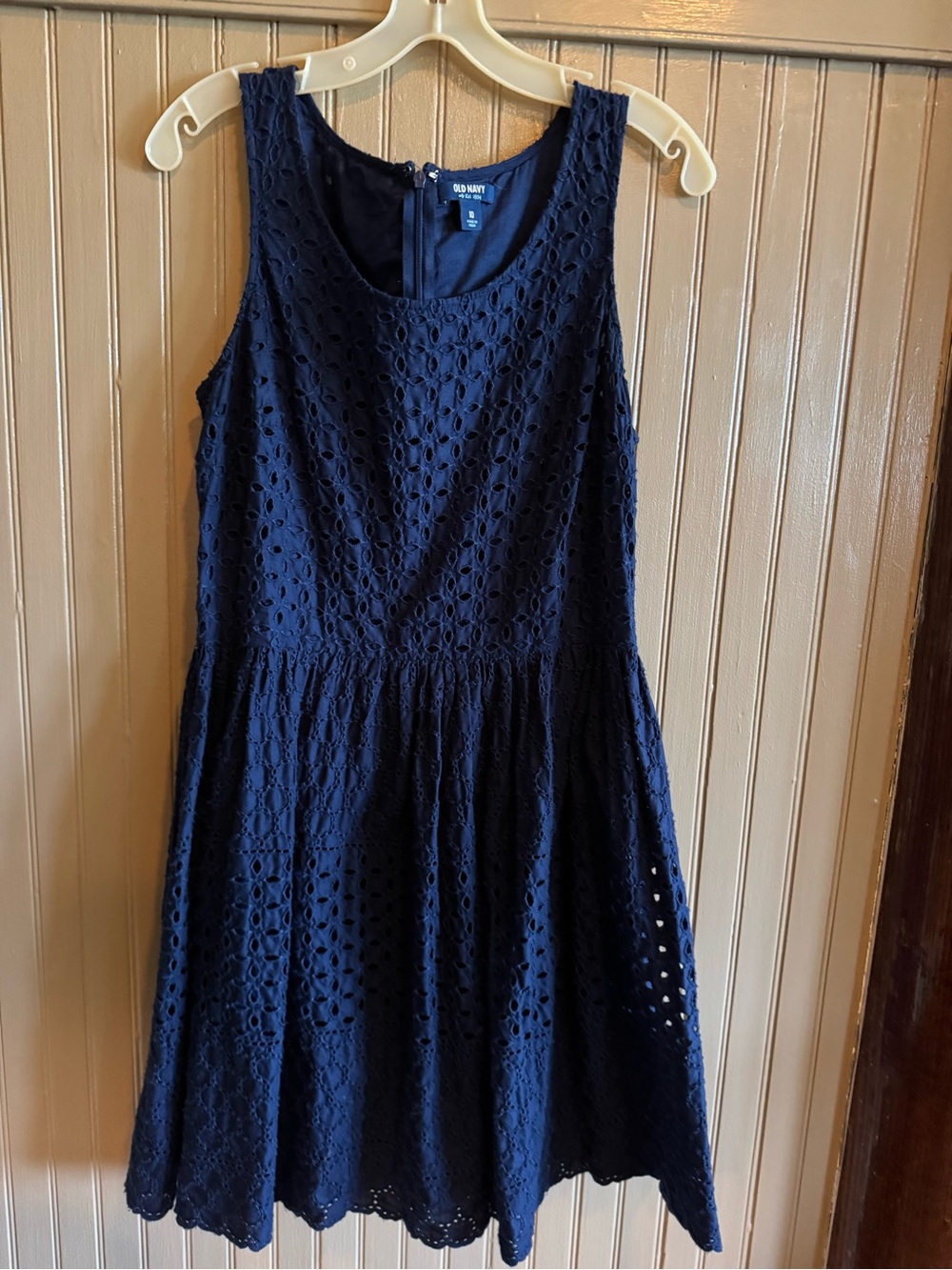 Old Navy Navy Eyelet Sleeveless Midi Dress size 10